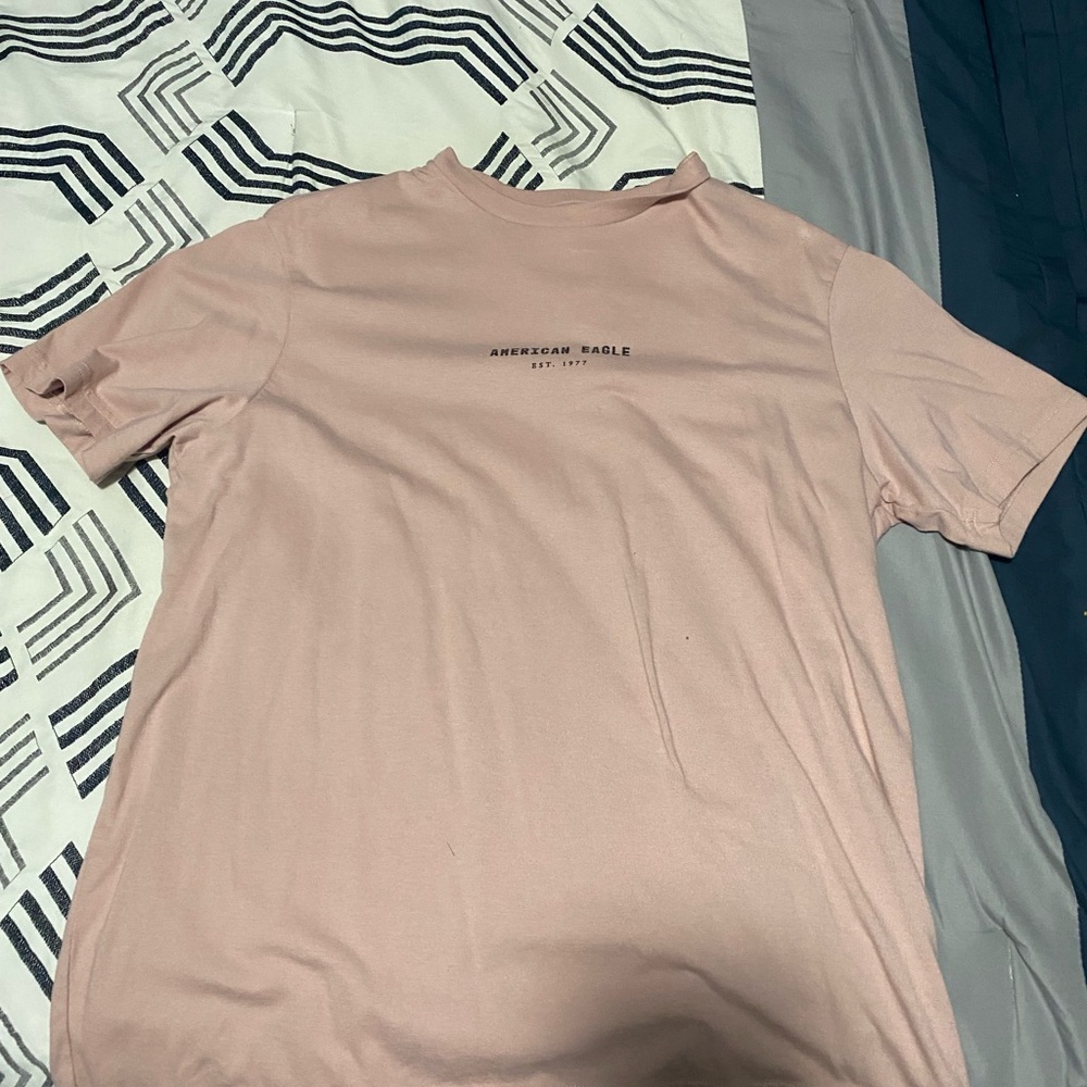 American Eagle Outfitters Light Pink Short Sleeve Tee